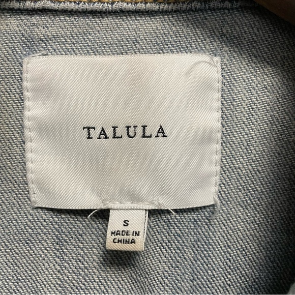 Aritzia Talula Classic Denim Blue Jean Jacket Women’s Small - Picture 4 of 13